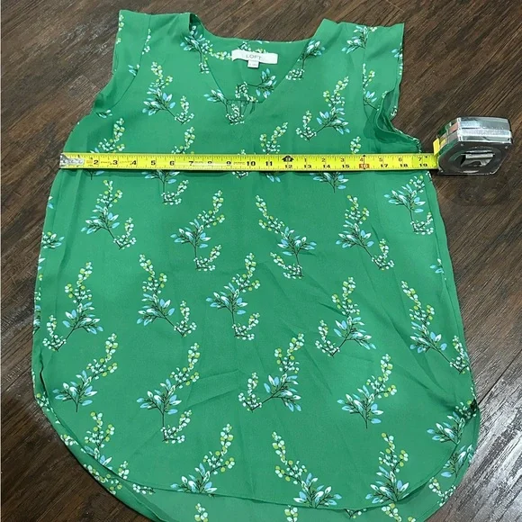 LOFT Sleeveless V-Neck Top Size S - Picture 5 of 6